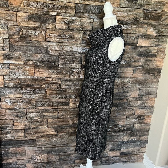 Willi Smith Black and White Sheath Dress with Cowl Neck - Picture 5 of 12
